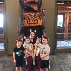 Meet your Posher, Lexie